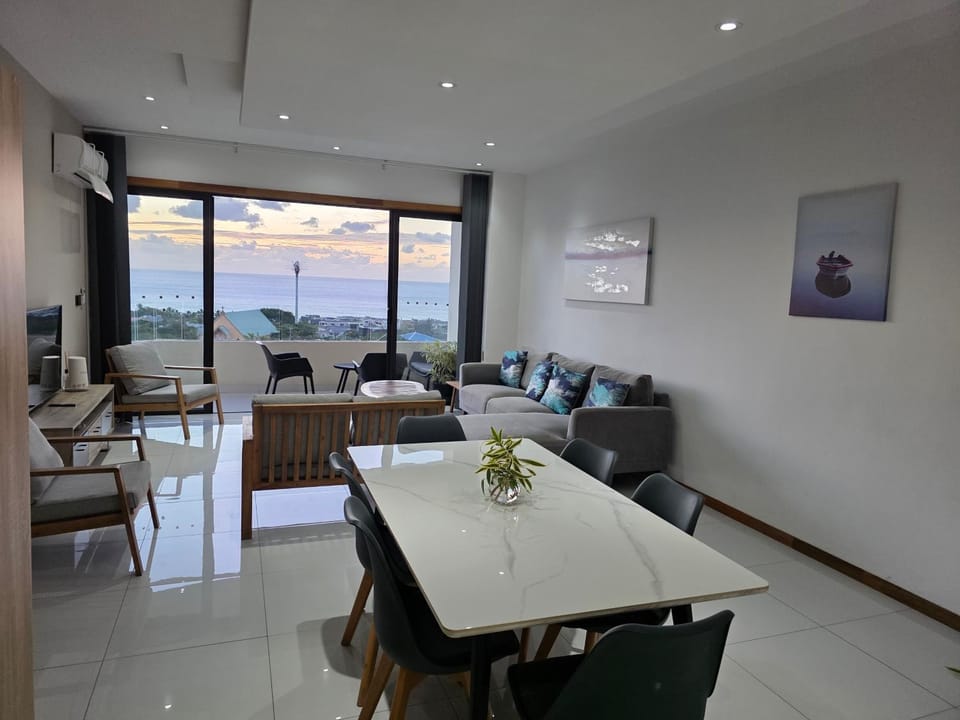 Seaview Luxury Apartment Flic en Flac Apartment in Flic en Flac