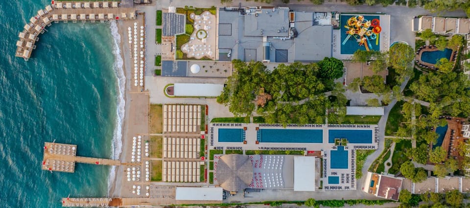 Day, Bird's eye view, Beach, On site, Sea view, Swimming pool, Time of day, Sunrise, Sunset
