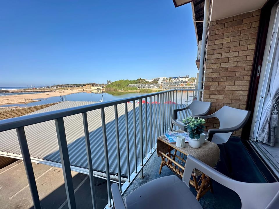 Balcony/Terrace, Seating area, Beach, Sea view