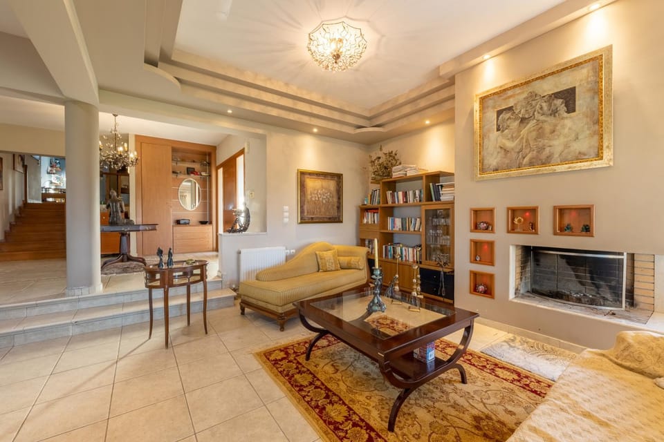 Living room, Seating area, flat iron