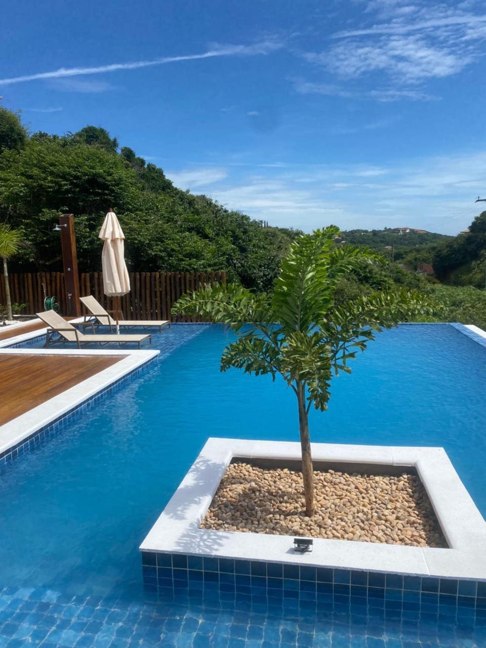 Casa alto padrão a 100 metros da praia brava House in Armacao dos Buzios
