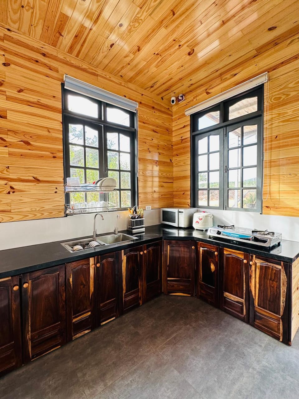 Kitchen or kitchenette, stove