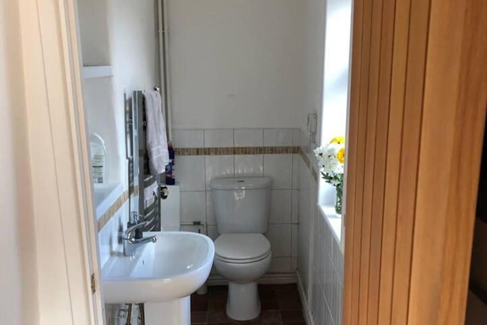 3-Bed Cottage Near Lake Vyrnwy Garden & PetsOk House in Llanwddyn