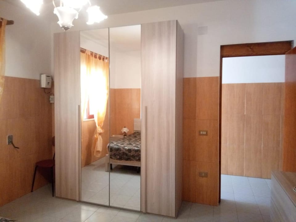 Bed, Bedroom, wardrobe