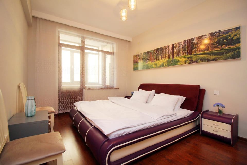 3-комнатная рядом Ботаничесикй сад, АТАКЕНТ Apartment in Almaty