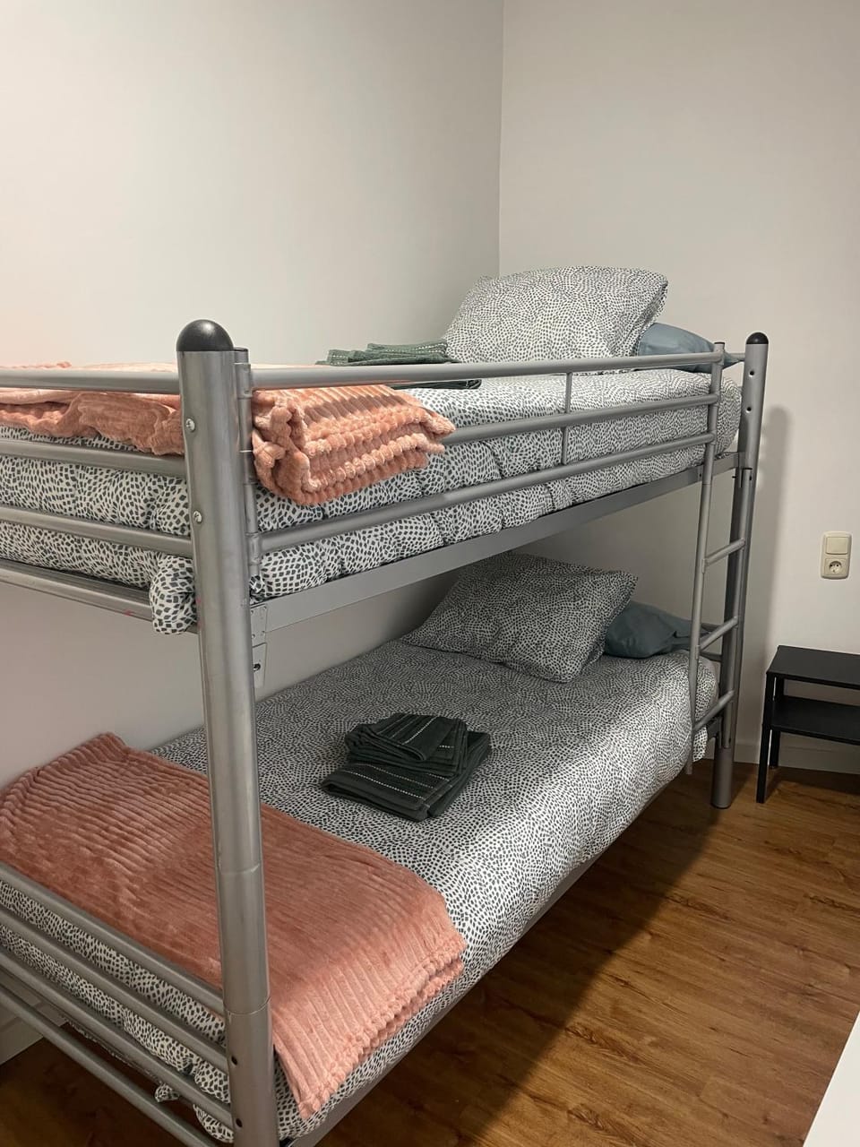 Bed, Photo of the whole room, Bedroom, bunk bed