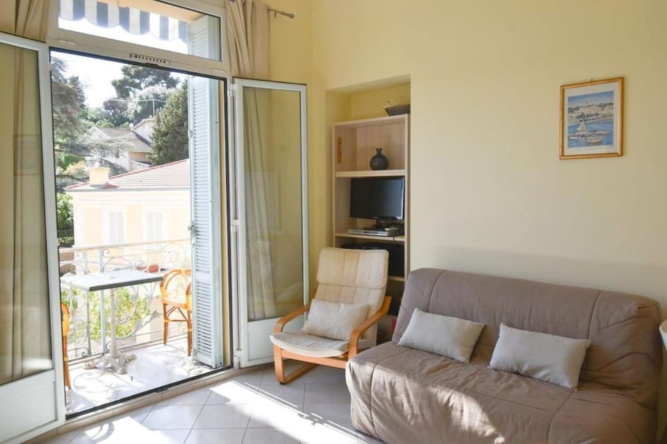 LE MONTFLEURI - Centre-Ville Parking privé Vue Mer Apartment in Menton