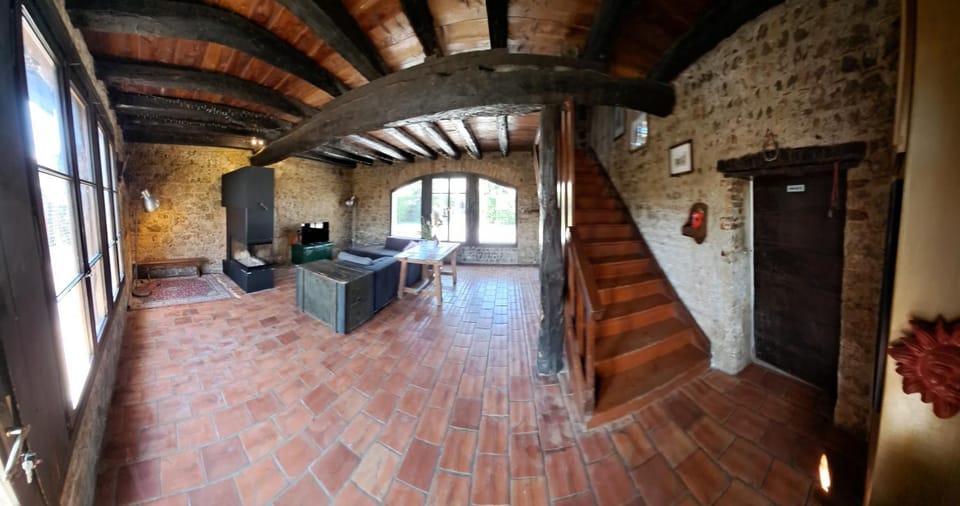 Communal lounge/ TV room