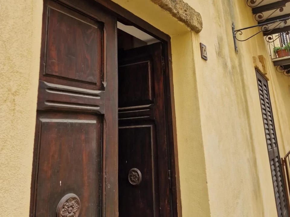 Le Pettegole House in Agrigento