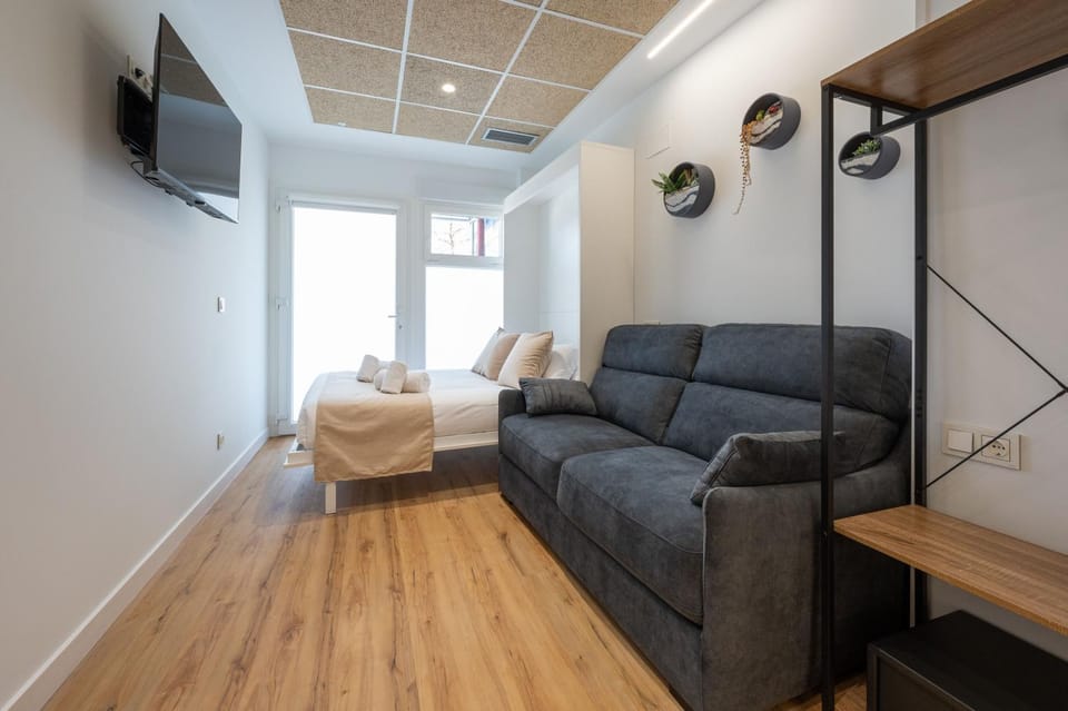 Elegant Rooms Lasarte Bed and Breakfast in Basque Country