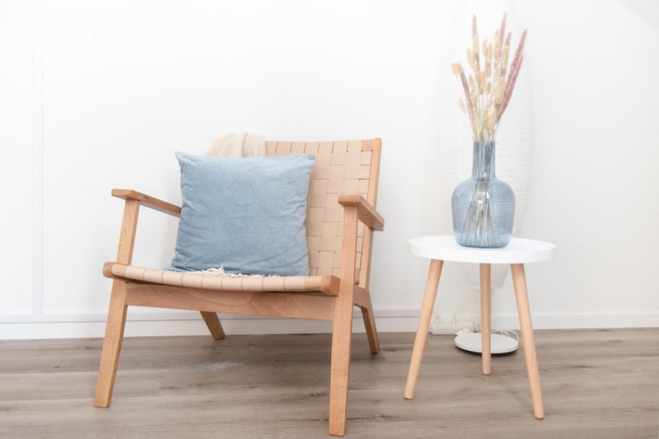 Seating area, Bedroom