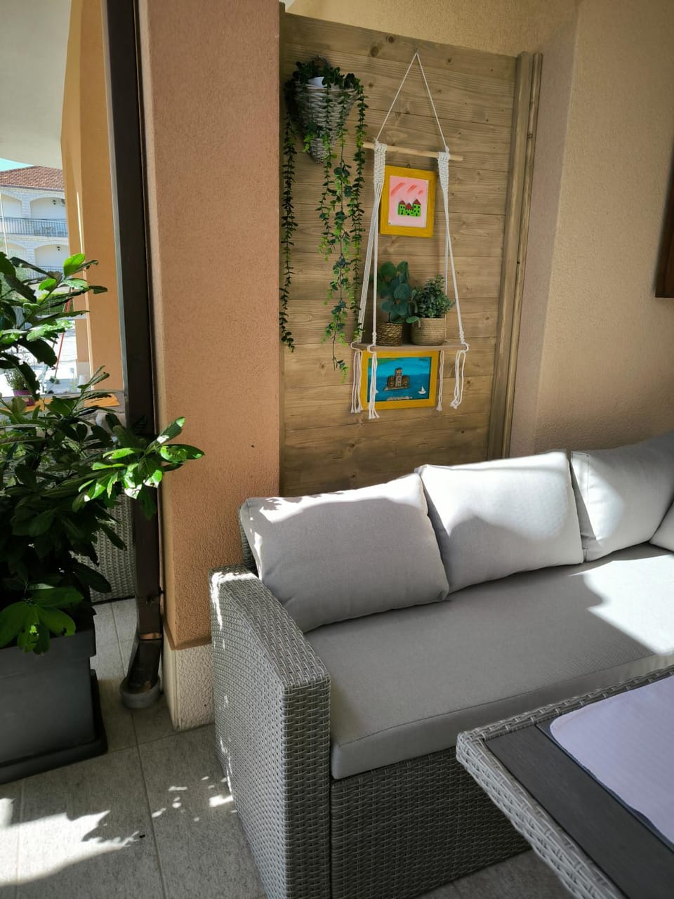 Seating area
