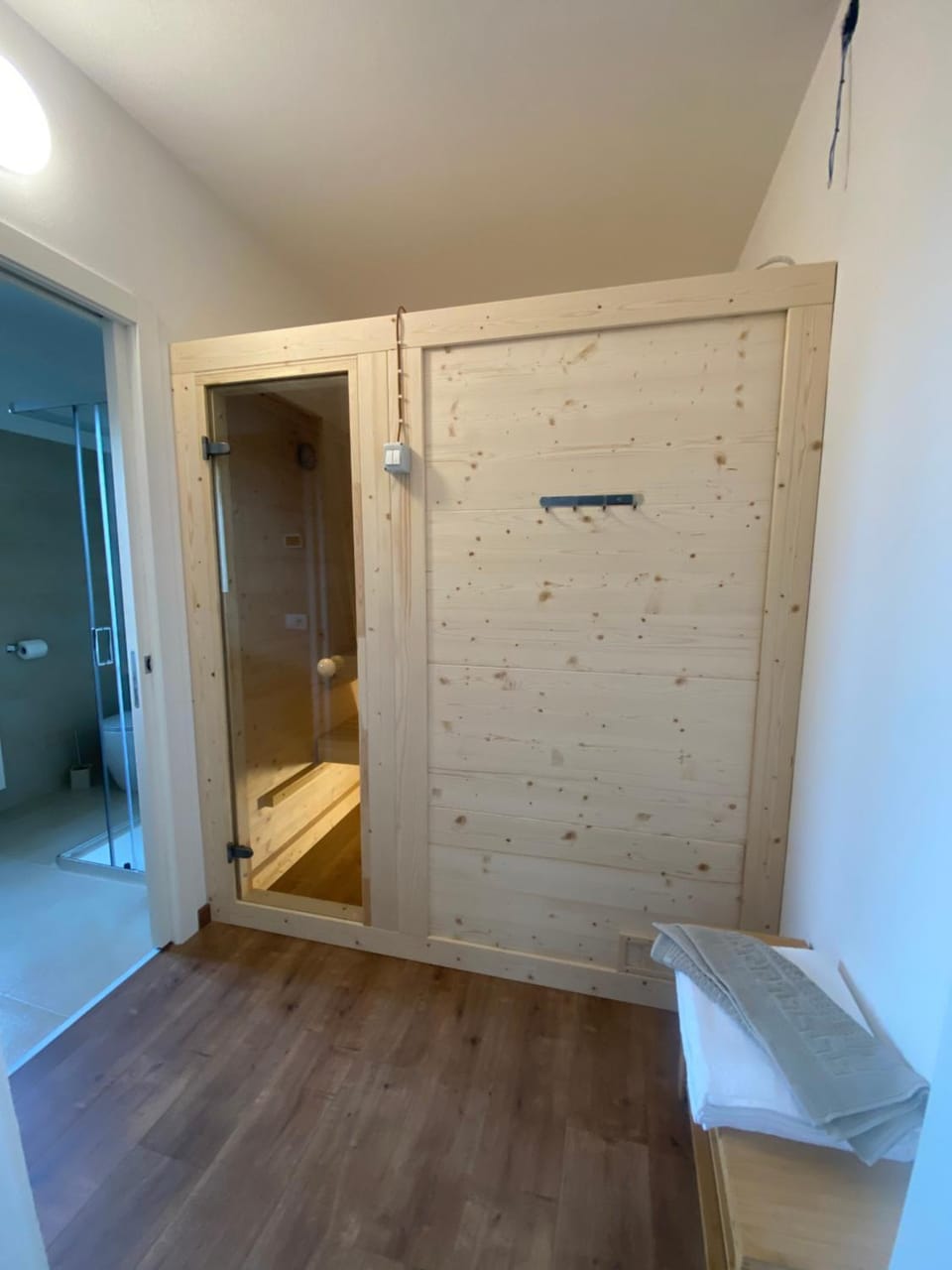Sauna, Bathroom