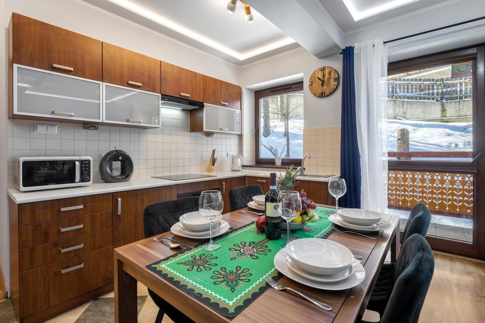 Apartament Tatrzański Jaszczurówka SPA Apartment in Zakopane