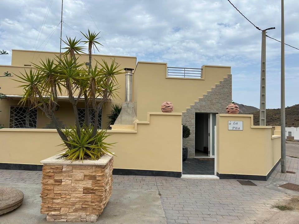 Casa La Pita House in Comarca Metropolitana de Almería