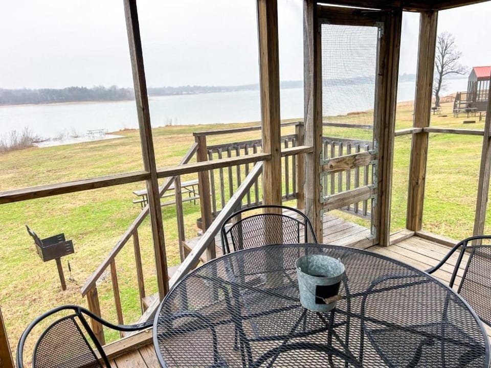 Patio, Balcony/Terrace, Seating area, Lake view