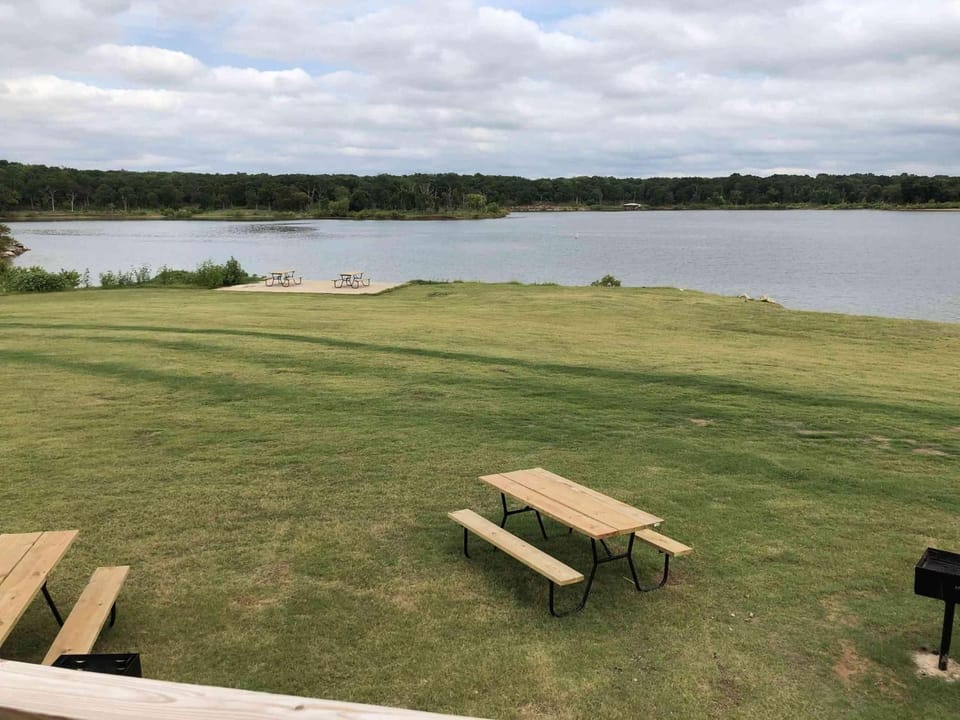Lakefront Cabin - Texoma Coast - 14 Cabin in Lake Texoma