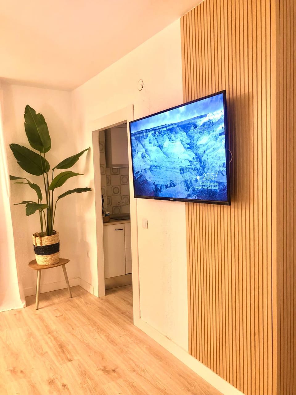 Communal lounge/ TV room, TV and multimedia, Evening entertainment