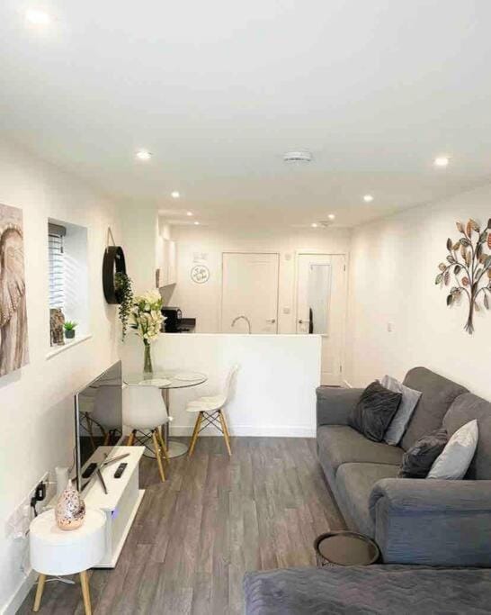 Feel at home apartment,central & close to beach! Apartment in Bournemouth