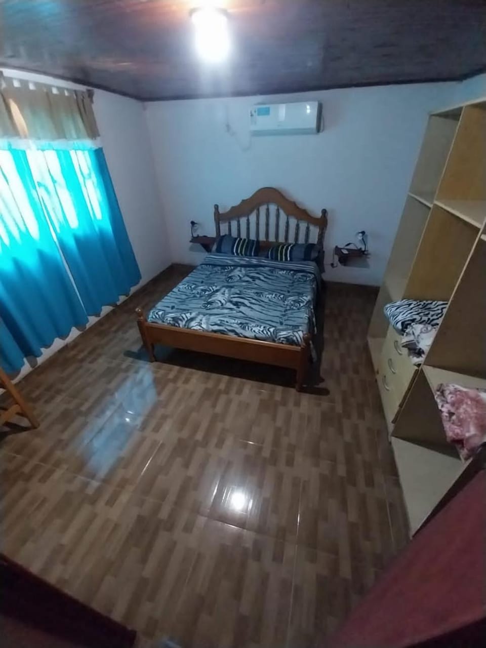 Bed, Bedroom, air conditioner