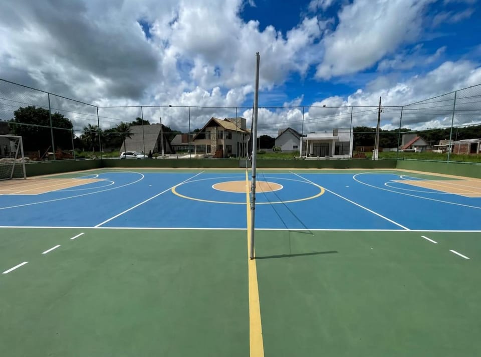 Tennis court