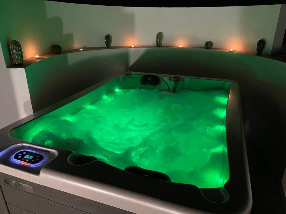 Open Air Bath