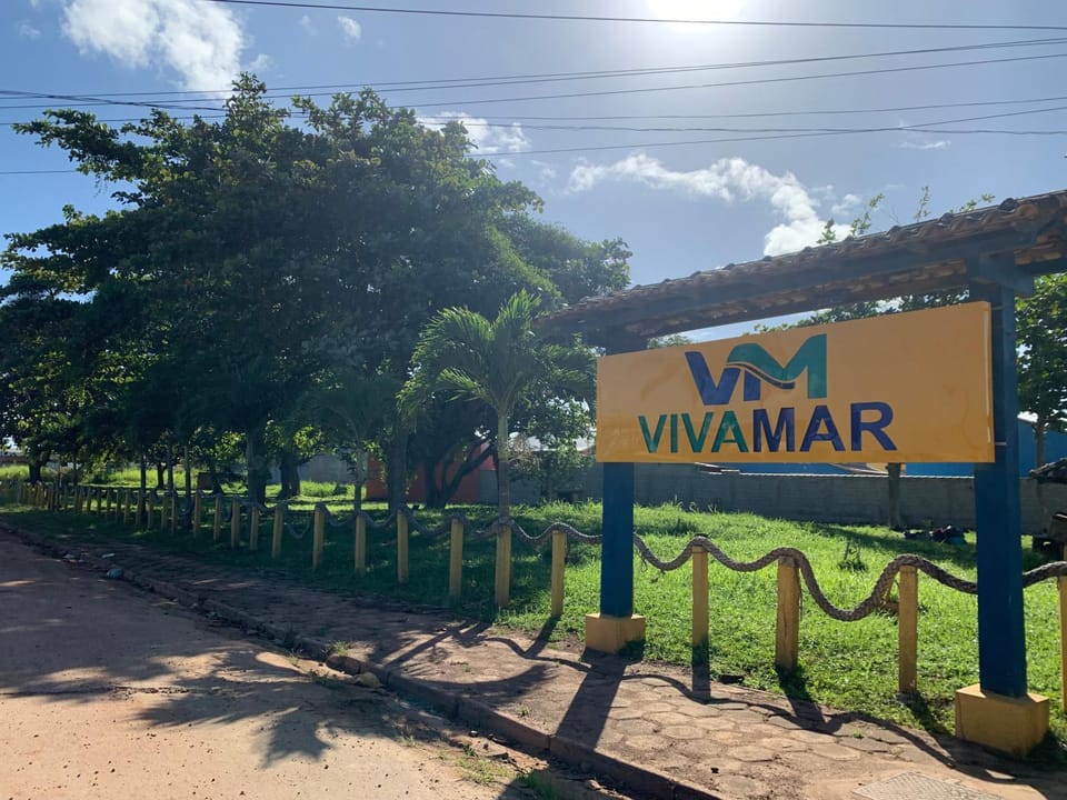Day, Logo/Certificate/Sign, Street view