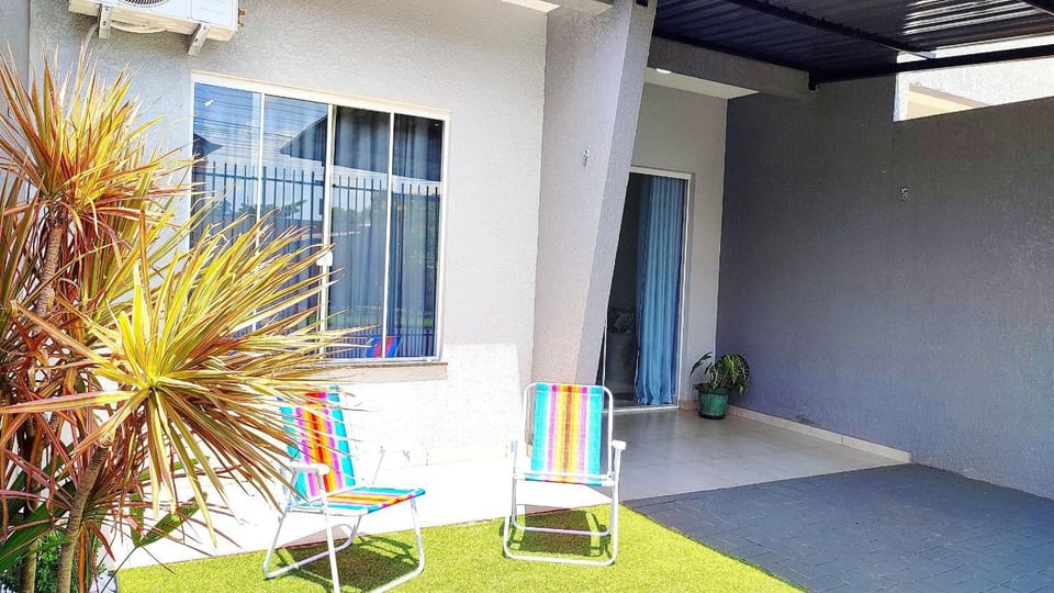 Casa Brilhantes prox Cataratas e RodaGigante House in Foz do Iguaçu