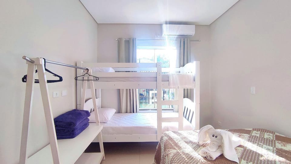Casa Brilhantes prox Cataratas e RodaGigante House in Foz do Iguaçu