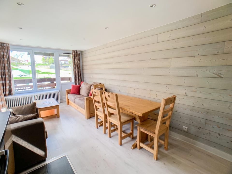 Confort, 3 pièces rénové, près des pistes, 9 pers, balcon à Tignes - FR-1-502-477 Apartment in Tignes