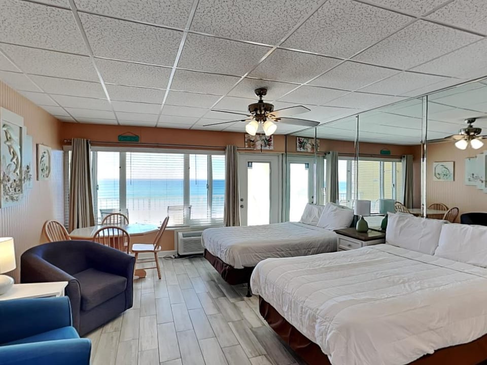Bed, View (from property/room), Seating area, Bedroom, Sea view, furniture, heating, air conditioner