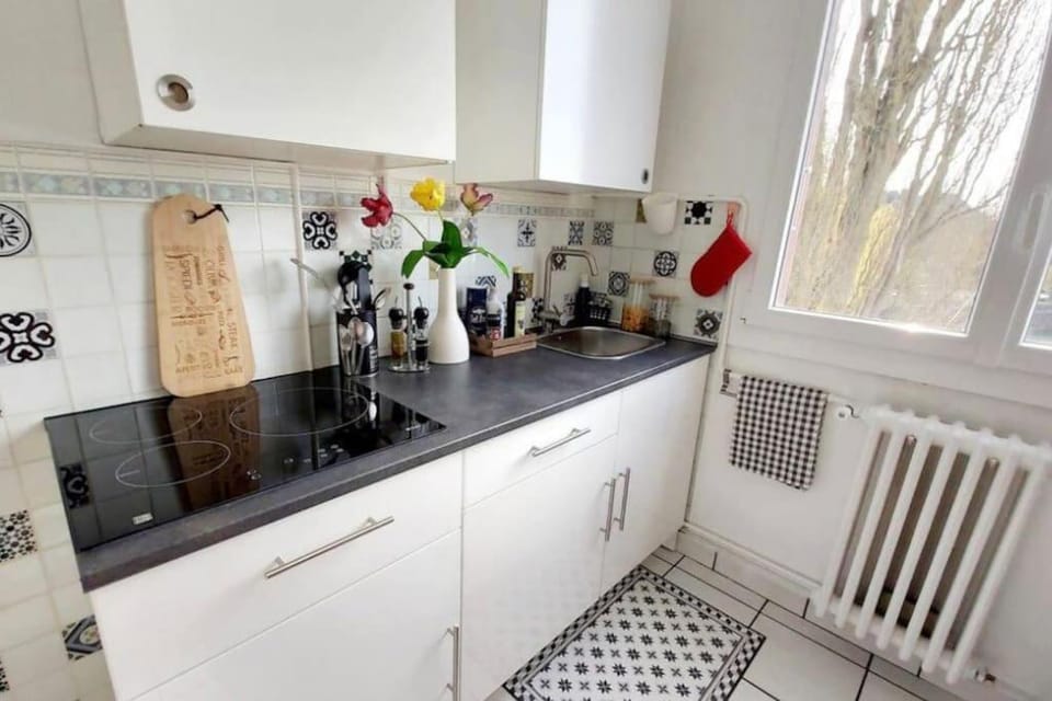 T1 cocooning à l’Hôtel de Ville Apartment in Wallonia, Belgium