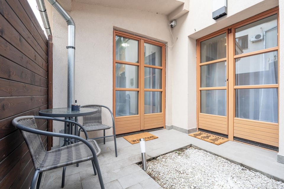 Balcony/Terrace, Balcony/Terrace