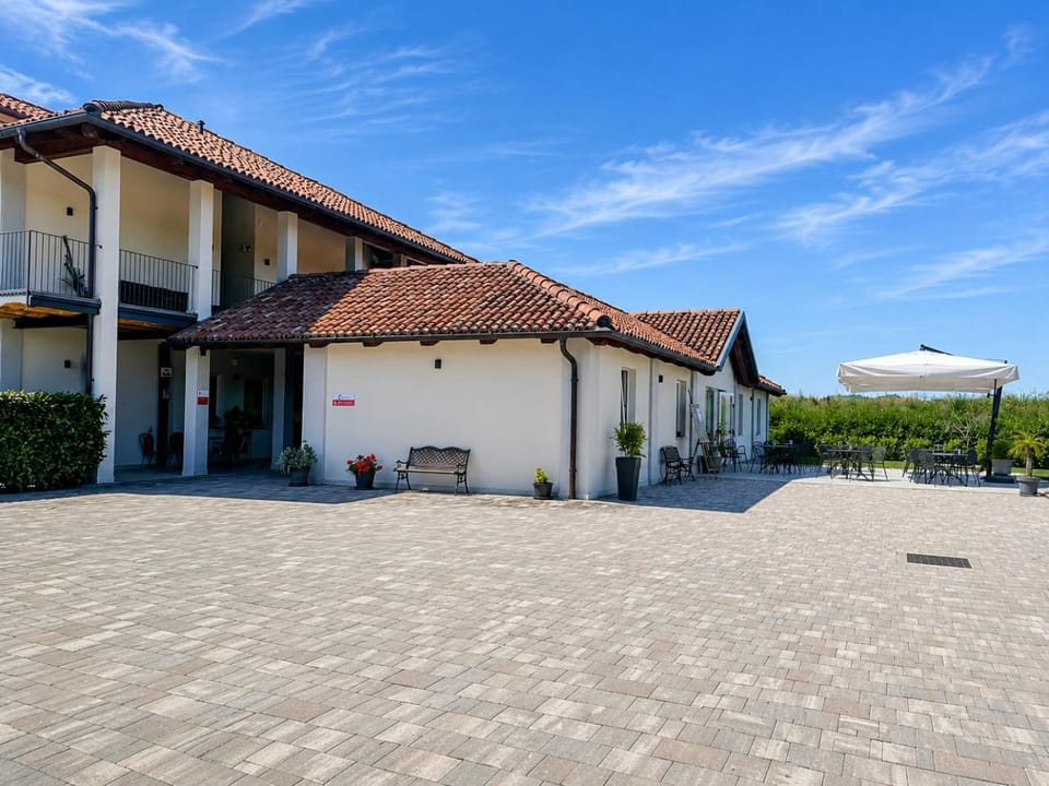Property building, Garden, Garden view