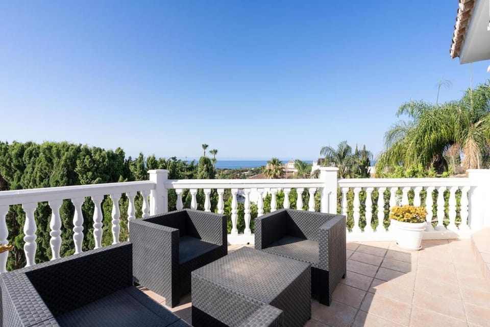Villa Sol y Mar Villa in Marbella