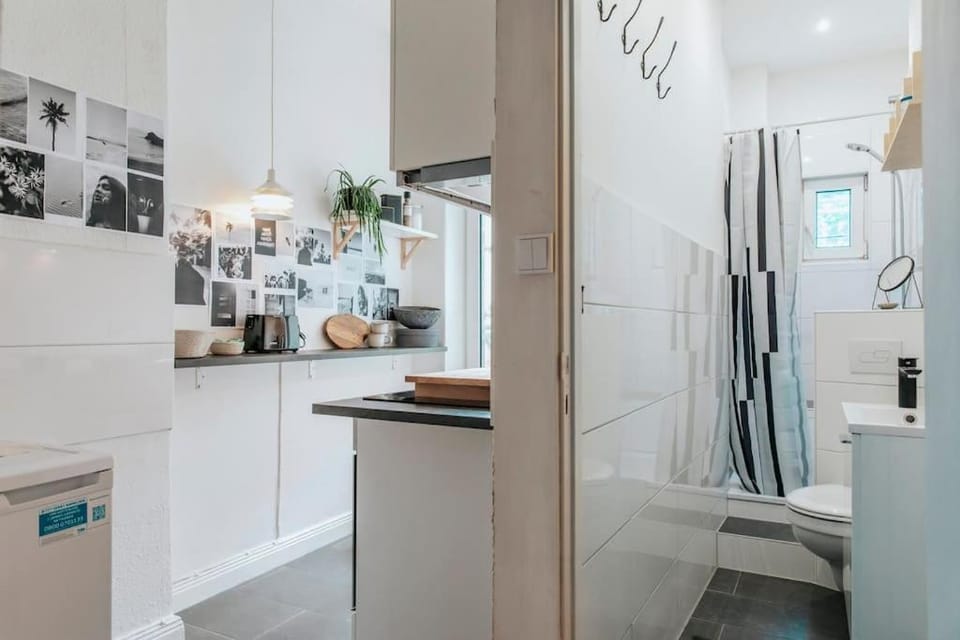 Altbautraum! 2 Zimmer mit 24h Check-in Apartment in Kiel