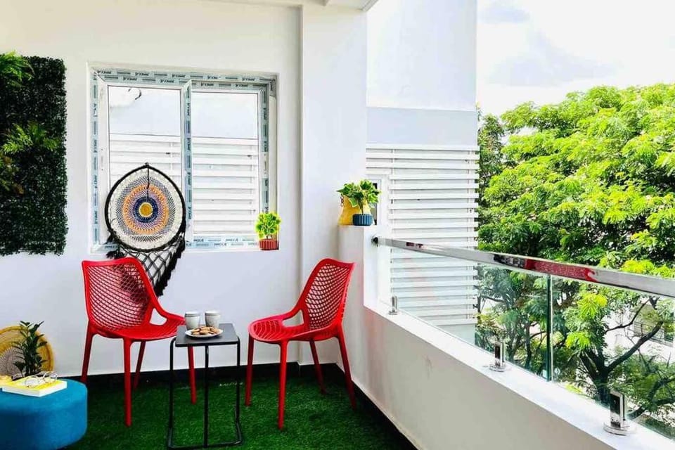 View (from property/room), Balcony/Terrace