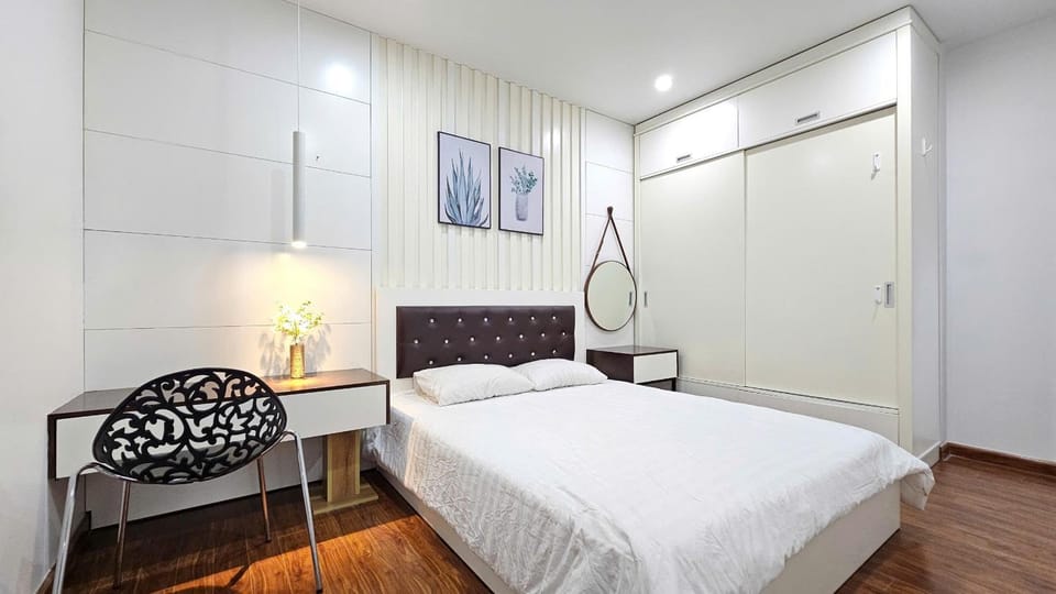 AnE House 1 - Spacious 2BR Apartment 69m2 - SHP Plaza - Hai Phong City Center Apartment in Laos