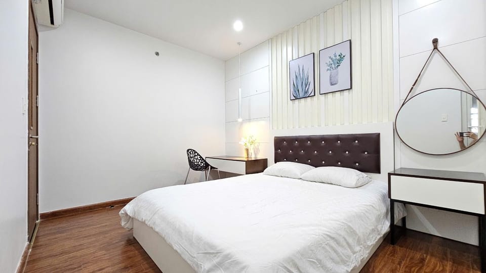AnE House 1 - Spacious 2BR Apartment 69m2 - SHP Plaza - Hai Phong City Center Apartment in Laos