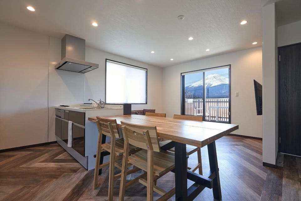 08 Resort Club -Theater- Apartment in Shizuoka Prefecture