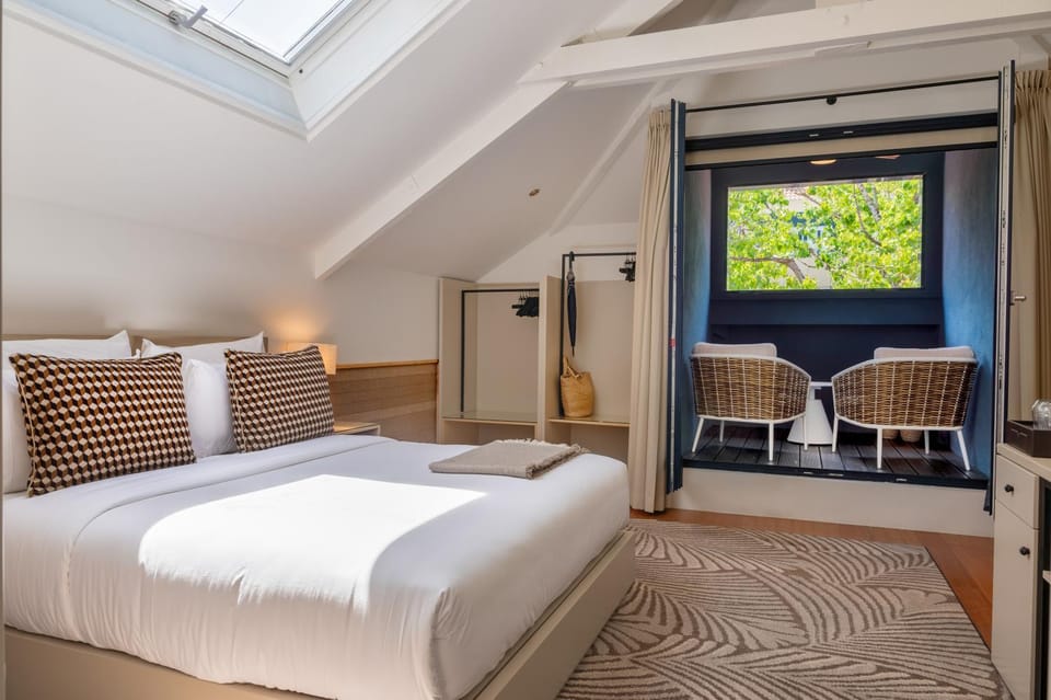 Living room, Bedroom