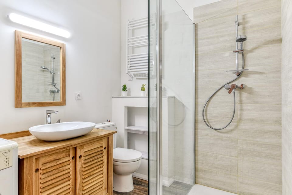 Toilet, Bathroom