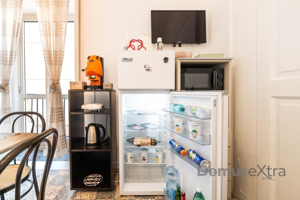 TV and multimedia, Coffee/tea facilities, Kitchen or kitchenette, minibar, oven