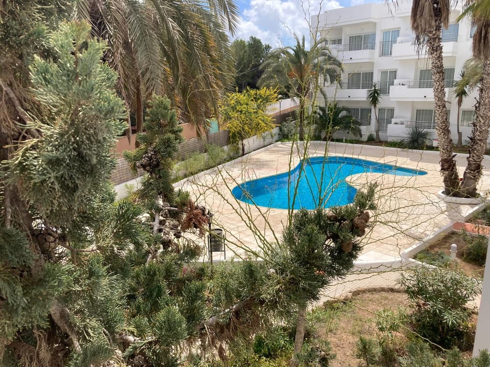 Day, Natural landscape, Garden, Garden view, Pool view, Swimming pool