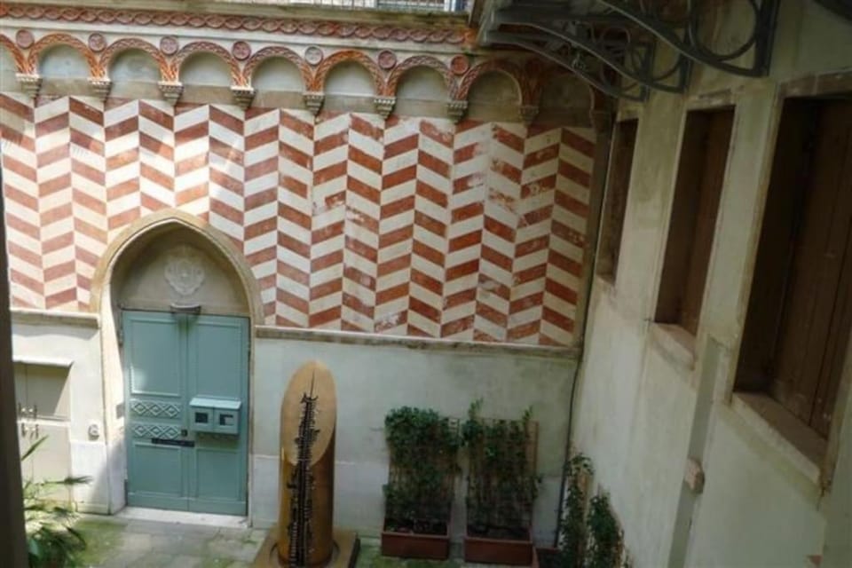 San Marco charming apartment with canal view Apartment in San Marco