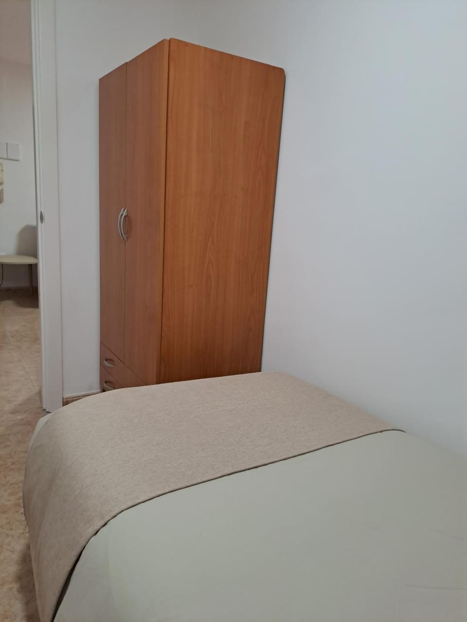 Bedroom, storage, wardrobe