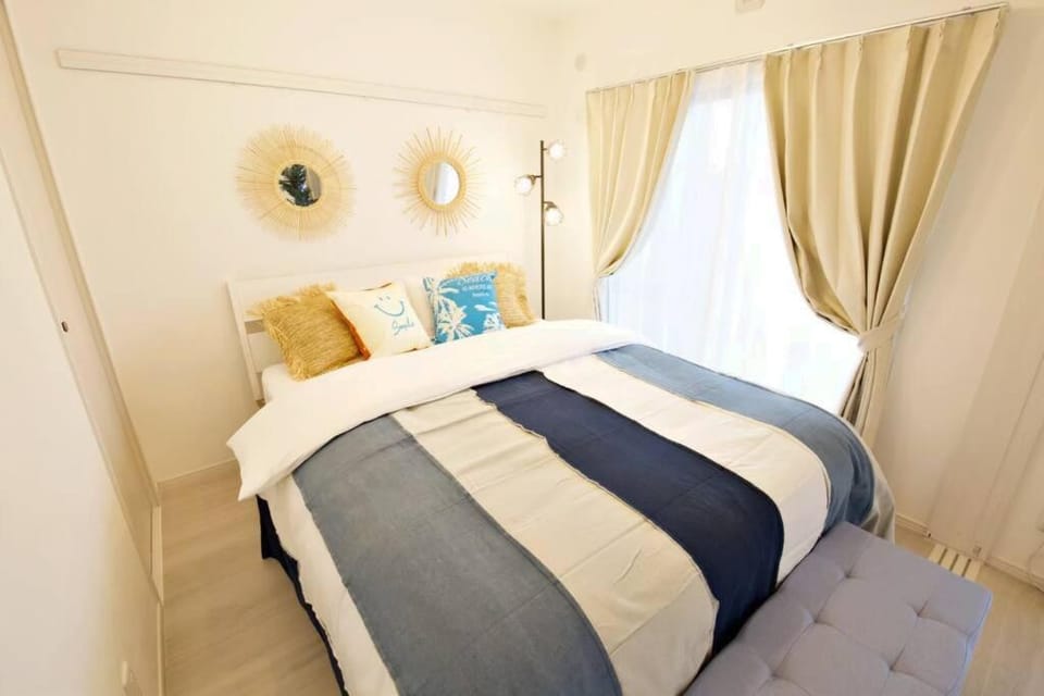オーシャンテラス瀬底203 Apartment in Okinawa Prefecture