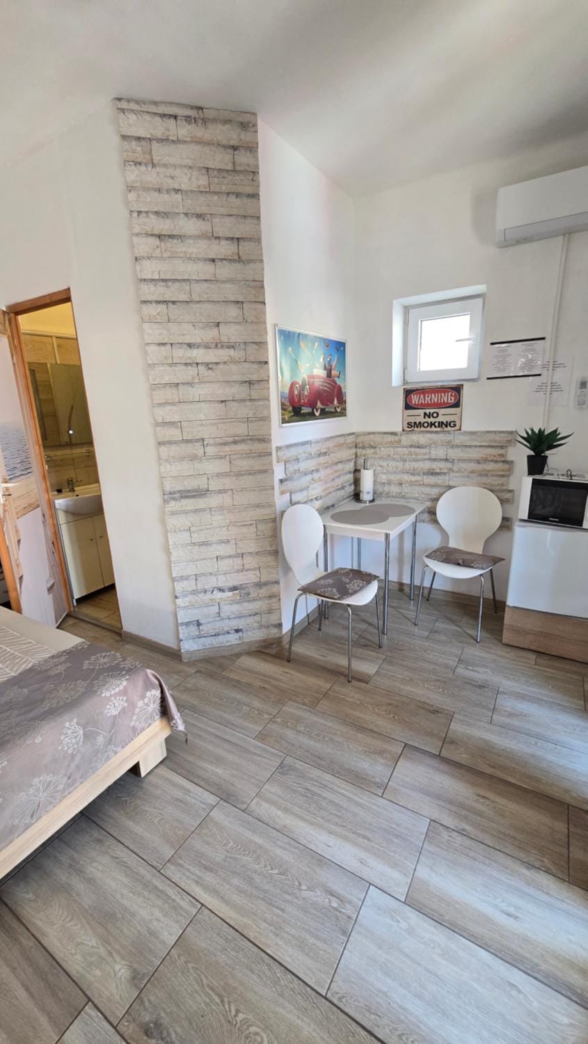 MP Center Magánszállás Apartment in Hungary