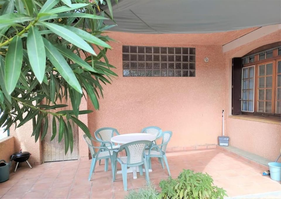 Property building, Patio