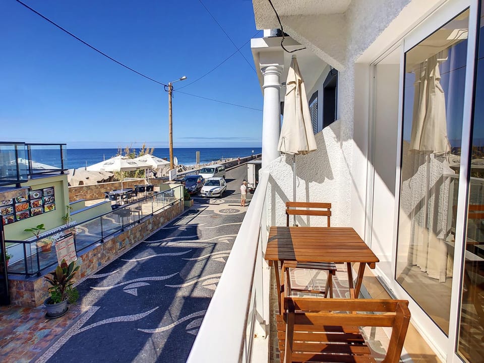 Casa Safira - Pául do Mar Gem by LovelyStay House in Madeira District